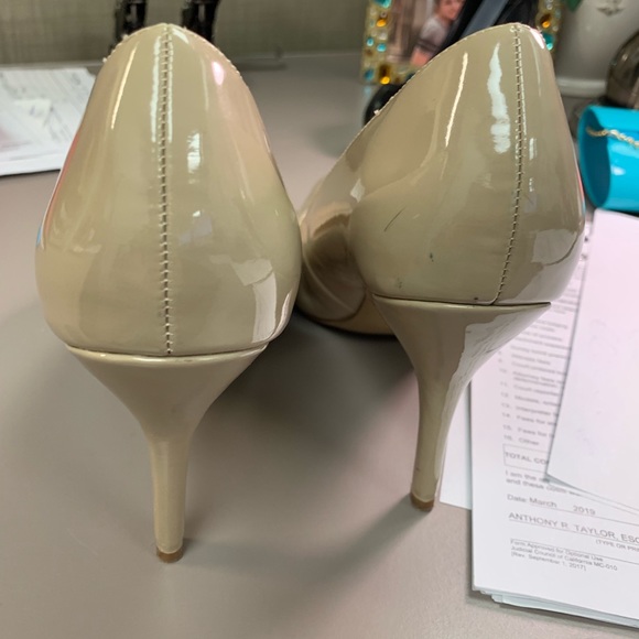 Nine West nude pumps sz 10 - Picture 3 of 7